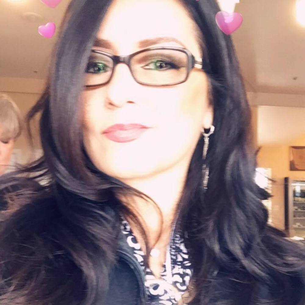 Meet your Posher, Diana